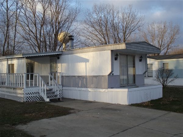 Building Photo - 5182 S Dort Hwy