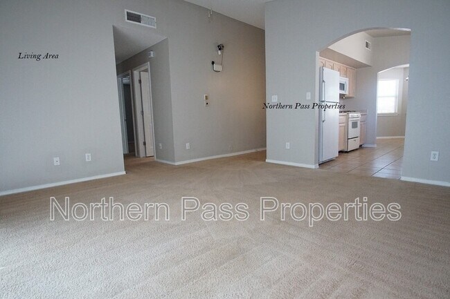 Foto del edificio - 807 Jaime St