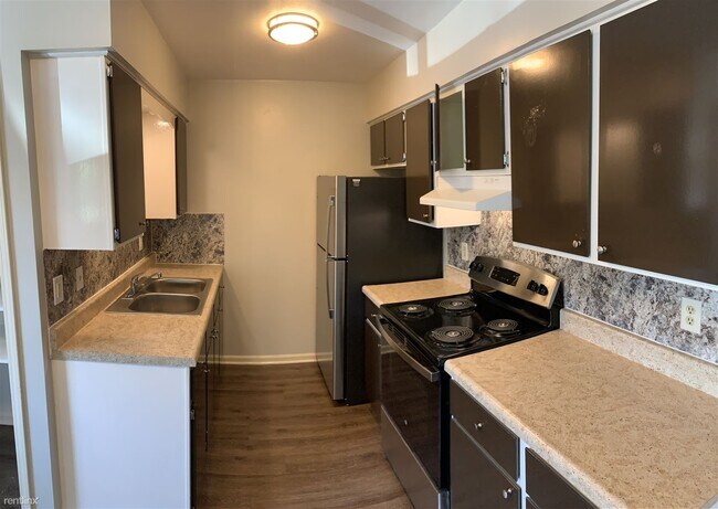 Building Photo - 5 br, 1 bath Duplex - 5223 Rich St