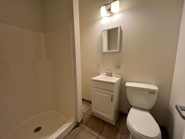 Foto del edificio - 1808 N 16th St