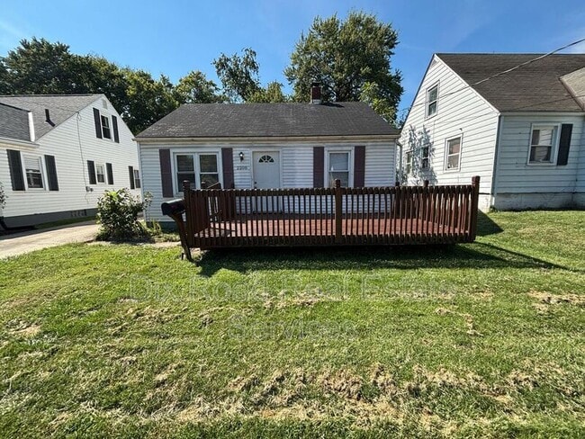 Photo - 2208 Lamberton Street House