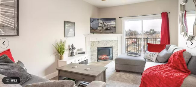 Building Photo - 2600 Racquet Ln