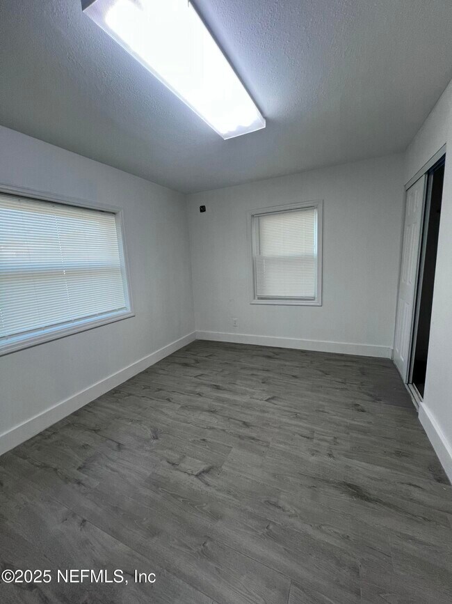 Foto del edificio - 4022 Emerson St
