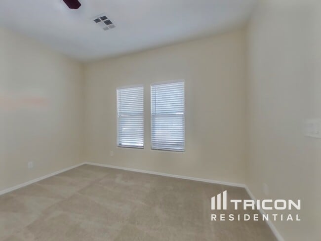 Building Photo - 17748 W Woodrow Ln