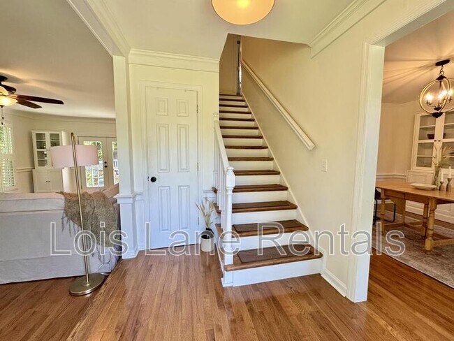 Foto del edificio - 978 Mooring Dr