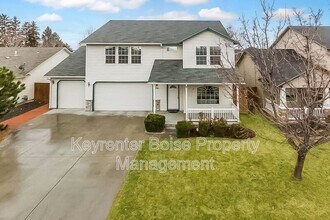 Building Photo - 3291 N Chatterton Way