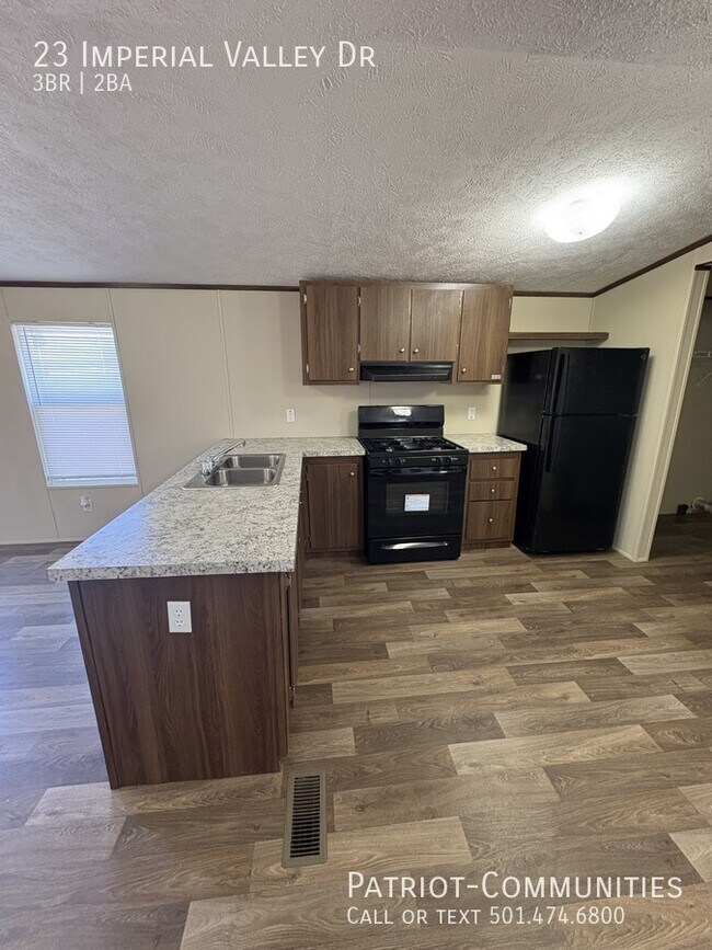 Foto del edificio - 23 Imperial Valley Dr