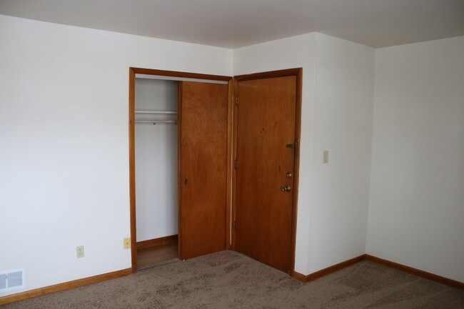 Foto del edificio - 1591 Roxbury Rd