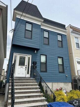 Building Photo - 180 North St