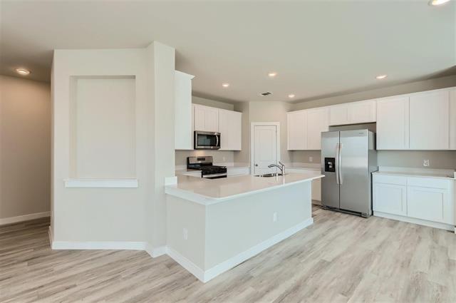 Building Photo - 1325 Creekbank Dr