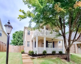 Building Photo - 967 Cairn Creek Dr