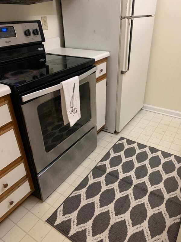 Kitchen 2 - 11006 Diploma Dr