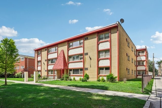 Building Photo - 415 S Lombard Ave