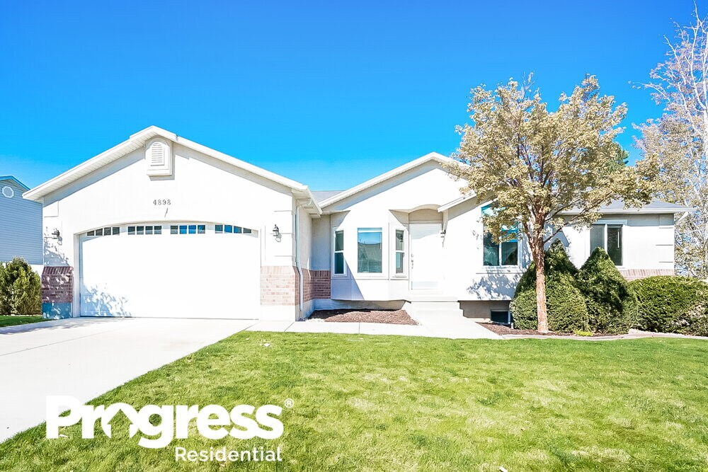 Primary Photo - 4898 W 14130 S