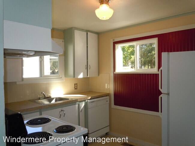 Building Photo - 2 br, 2 bath House - 1611 Electric Avenue