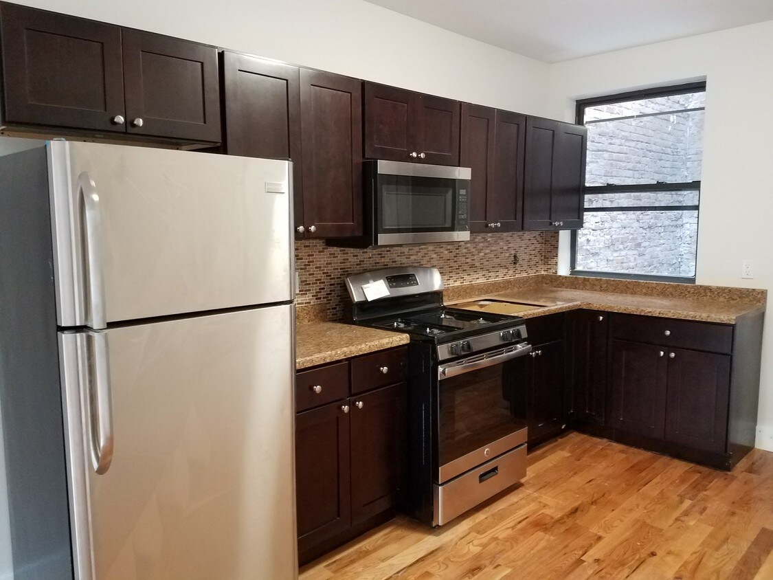 4713 New Utrecht Ave, Brooklyn, NY 11219 Apartments in Brooklyn, NY