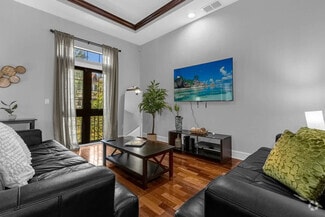 Building Photo - 14590 Damai Ln