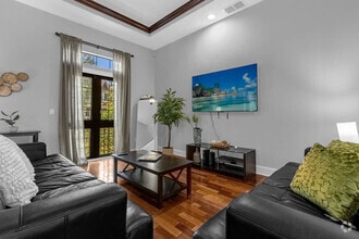 Building Photo - 14590 Damai Ln
