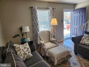 Building Photo - 6345 Piney Ridge Dr