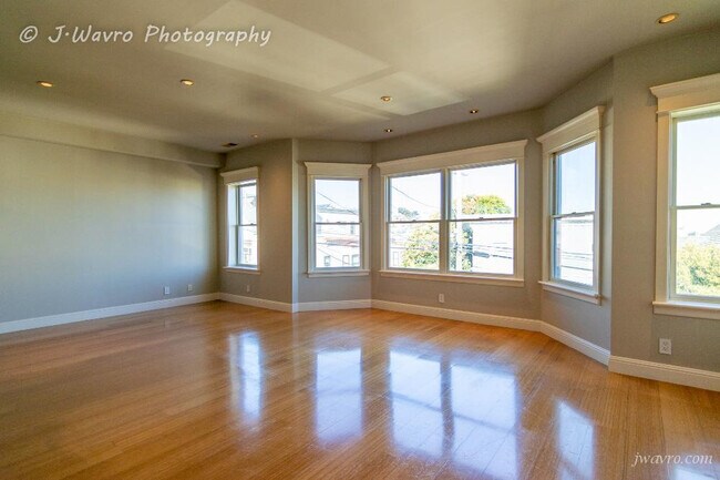 Foto del edificio - 139 Randall St