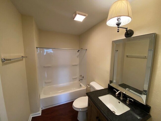 Foto del edificio - 2820-2826 N. West Street