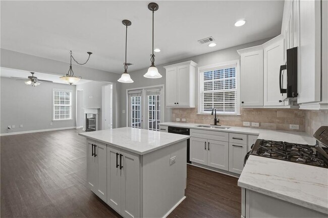 Foto del edificio - 5375 Concord Downs Dr