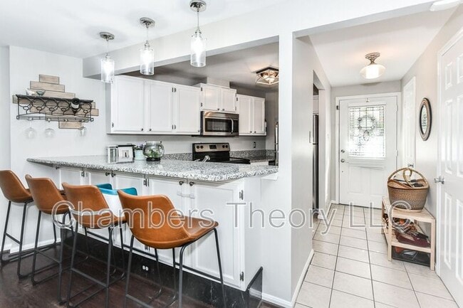 Foto del edificio - 2184 Whisperwood Glen Ln