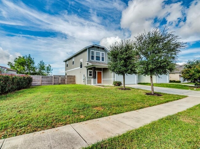 Building Photo - 424 Wapiti Rd