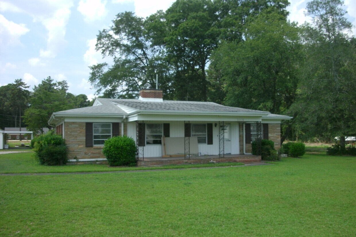 Primary Photo - 10038 NC-97