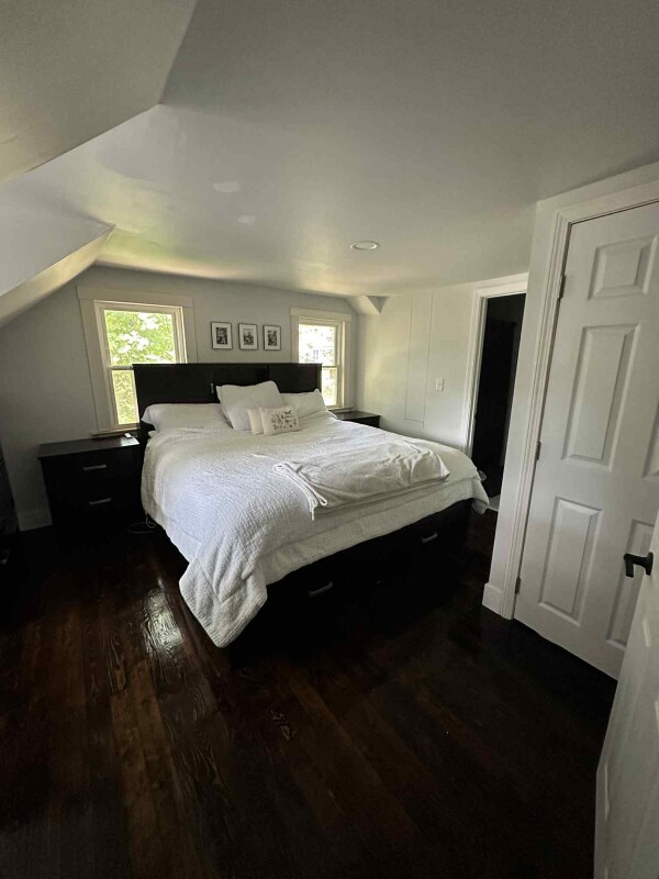 Foto principal - 134 School St