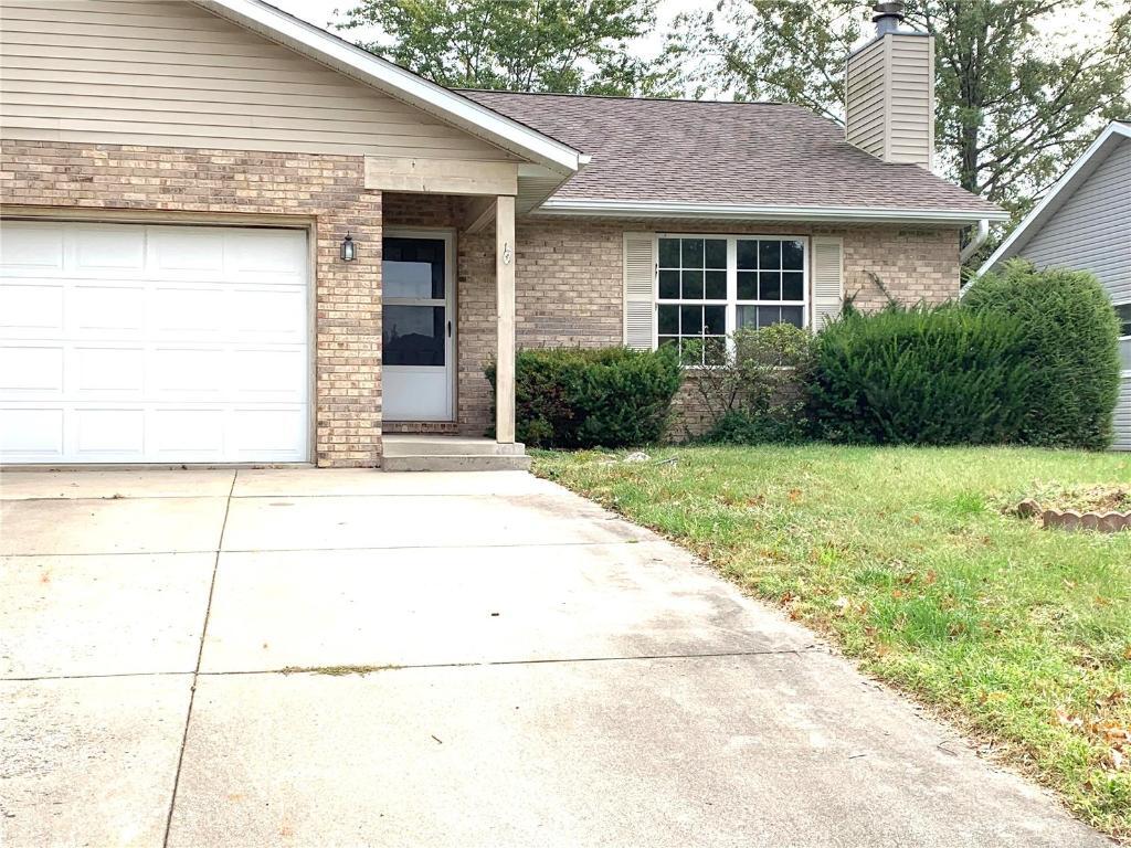 Primary Photo - 119 Twin Oaks Dr