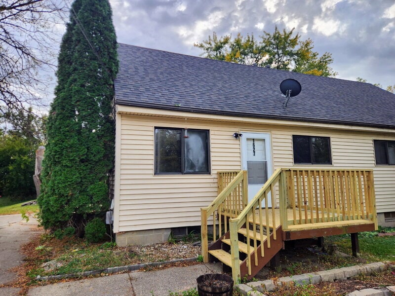 Foto principal - 1627 E Glenwood Dr