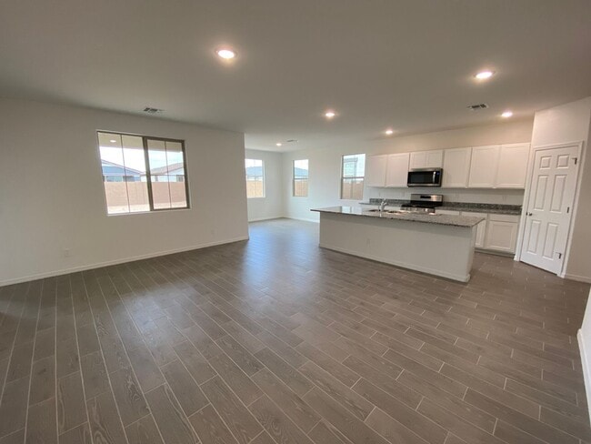 Foto del edificio - Charming Madera Rental: 3-Bed, 2-Bath Gem in Queen Creek's Heart, Complete with Upgraded Kitchen ...