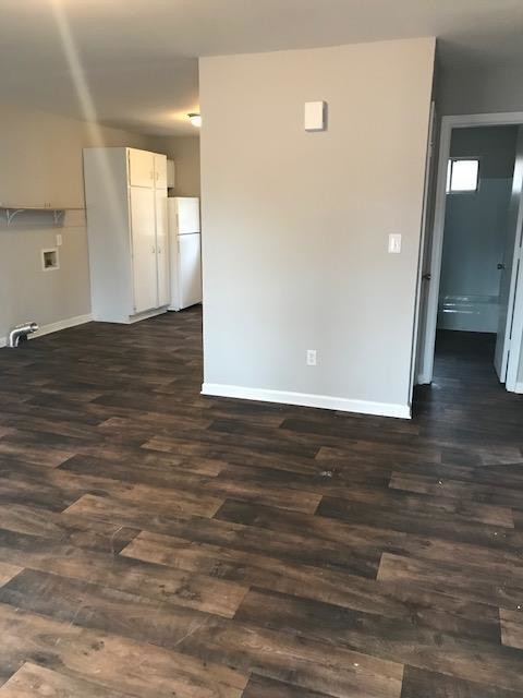 Foto del edificio - 100 Burdine Rd