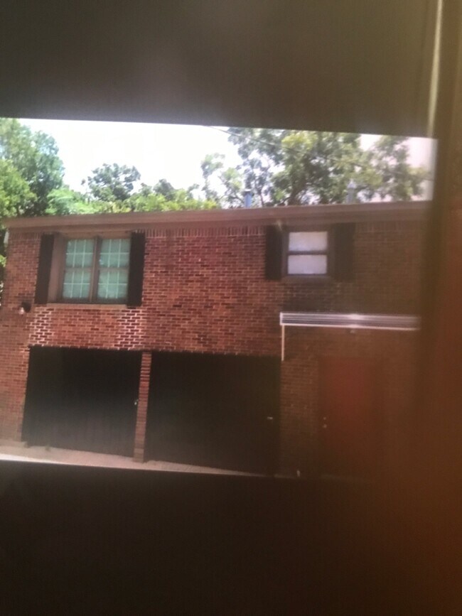 Foto del edificio - 205 W Evans St