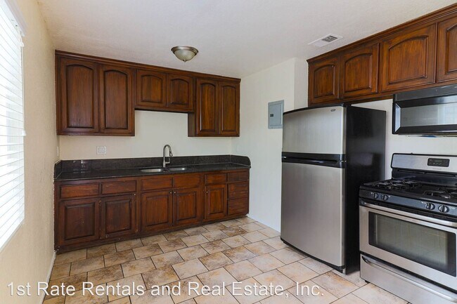Foto del edificio - 2 br, 1 bath House - 1046 N. Clifford Ave ...