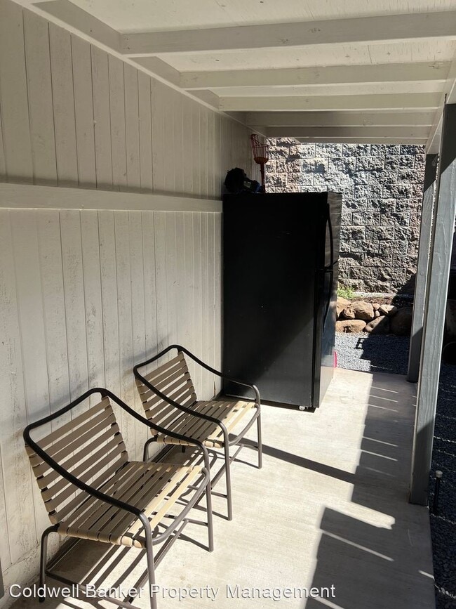Building Photo - 1 br, 1 bath House - 10 Aholo Rd #B