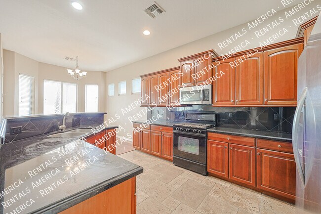 Foto del edificio - 14712 W Edgemont Ave