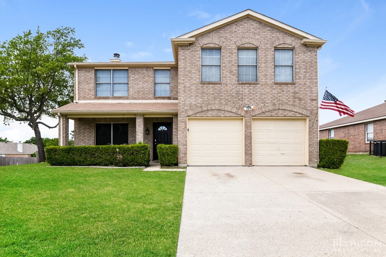 Primary Photo - 1807 Berkley Dr