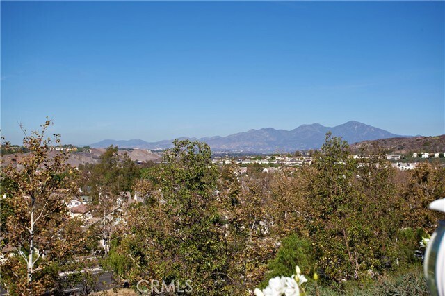 Foto del edificio - 9 Flintridge Ave