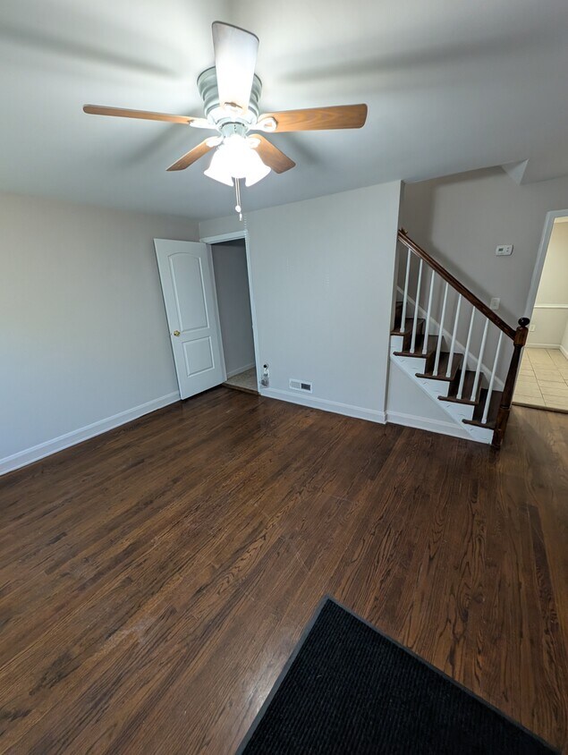 Foto principal - 3831 Shannon Dr