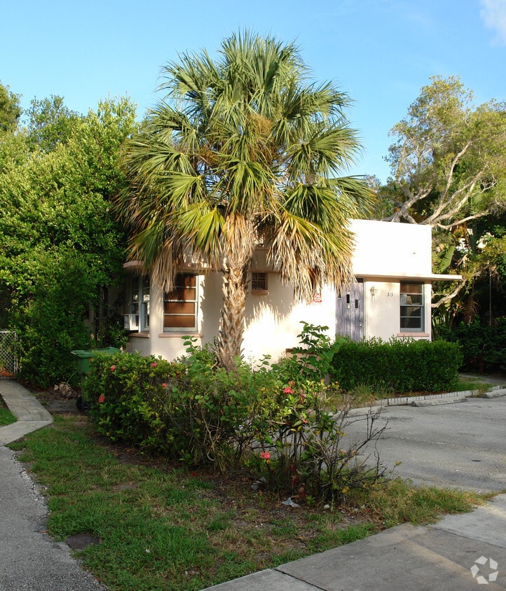 Primary Photo - 315 SE 11th Ave