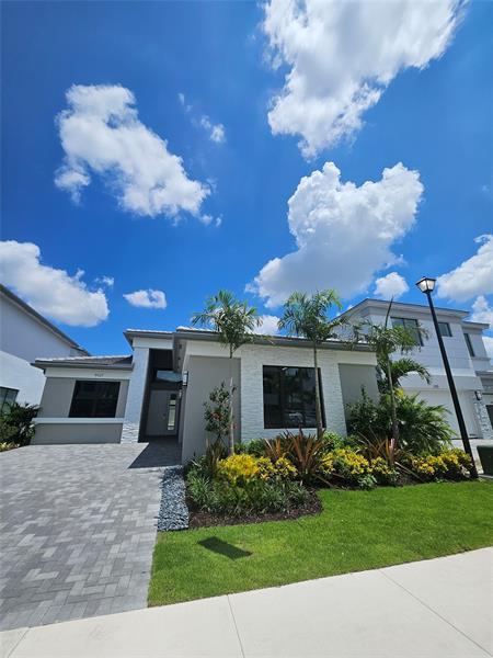Foto del edificio - 9421 Tulip Leaf Ct