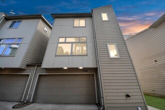 Building Photo - 5319 Avenue J