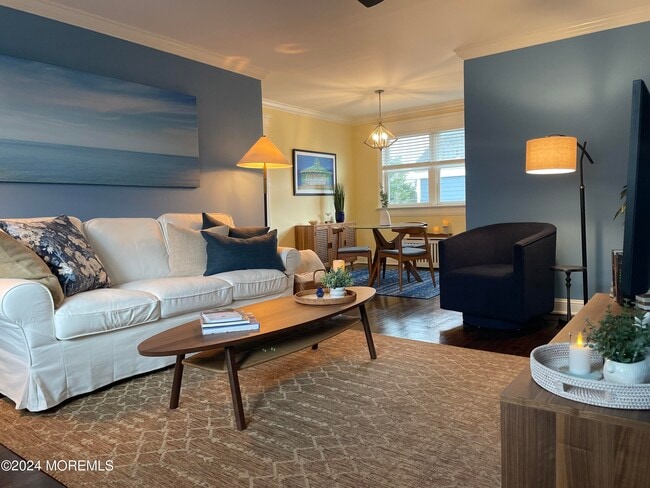 Building Photo - 302 Deal Lake Dr