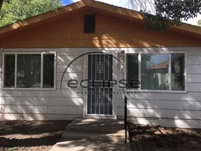 Building Photo - 717 10th St