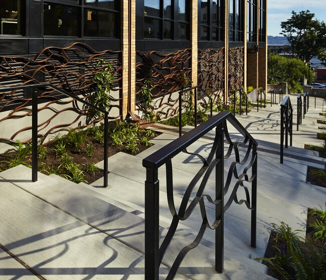 Walton Lofts Apartments Seattle, WA