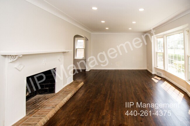 Foto del edificio - 3549 Grosvenor Rd