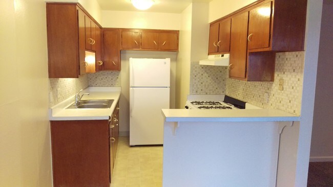 Building Photo - 11 Linscheid Dr