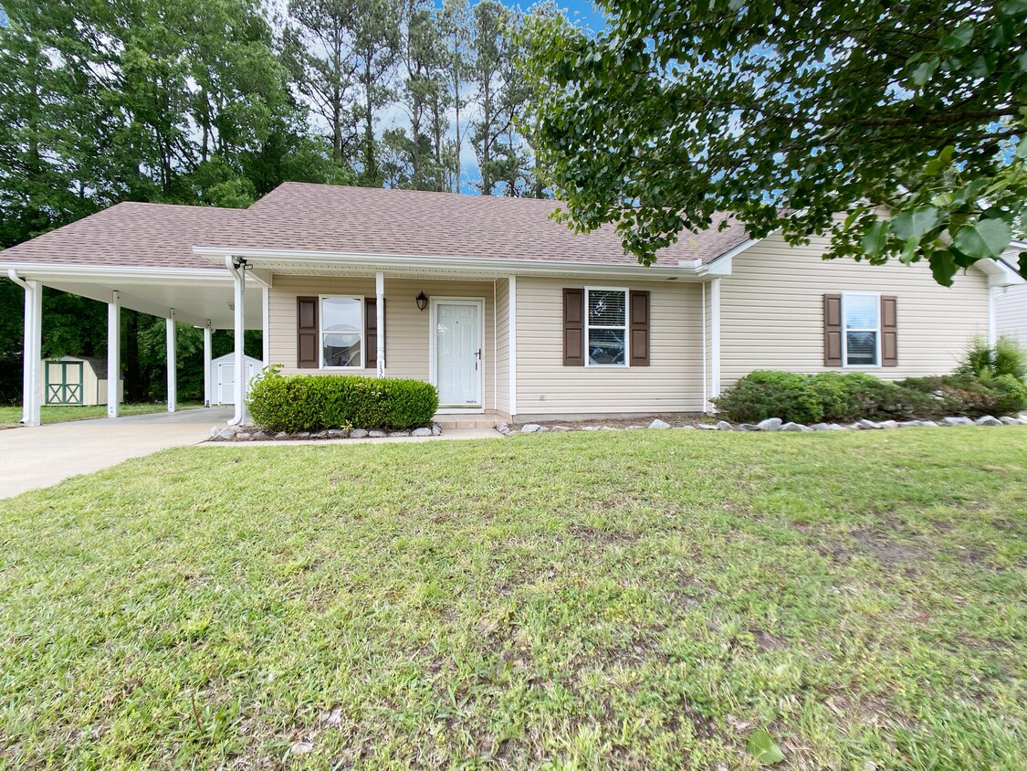 130 Summerfield St, Elizabeth City, NC 27909 House Rental in